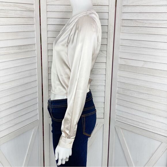 NA-KD Reborn Satin Shirred Side One Shoulder Crop Top Ivory XS 34 - Picture 3 of 16